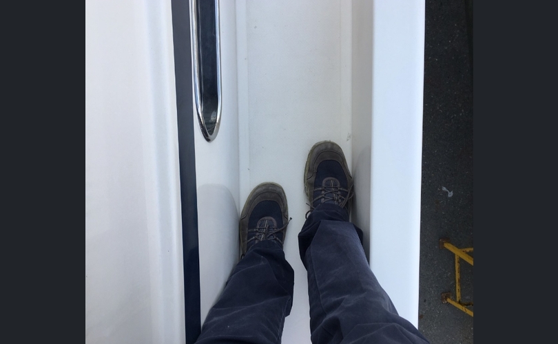 Cayman 38 WA Walkaround-kuva-14